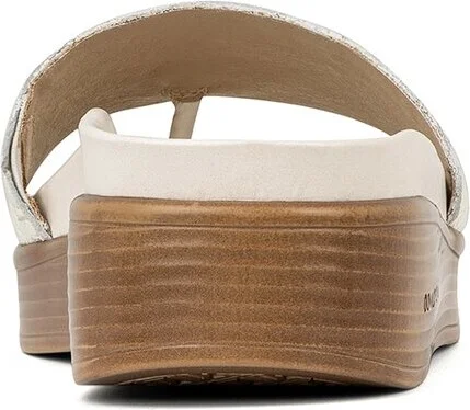 Donald Pliner Fiji4us Wedge Sandal - Image 2