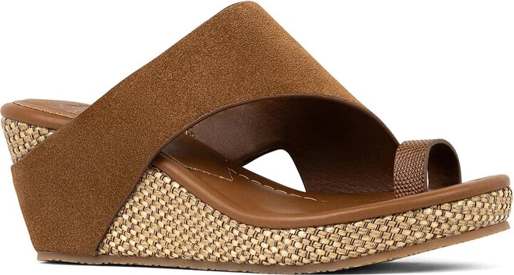 Donald Pliner Gyer4cs Suede Wedge Sandal
