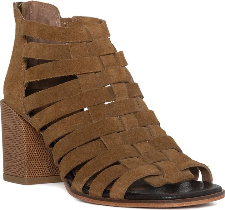 Donald Pliner Pixee Suede Sandal