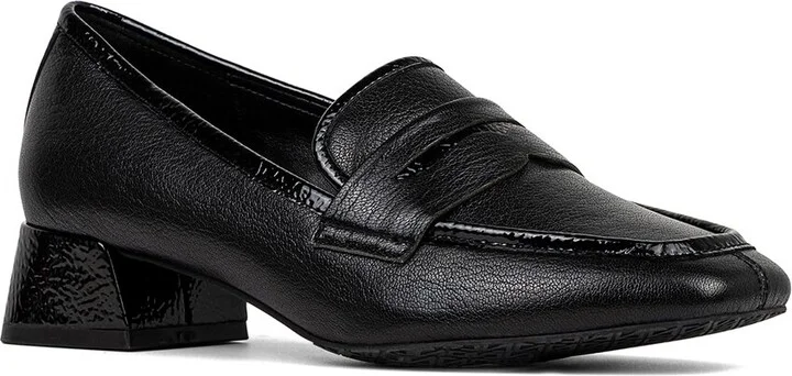 Donald Pliner Tristina Leather Loafer