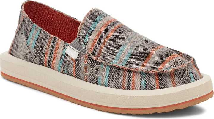 Donna St. Slip-On Sneaker