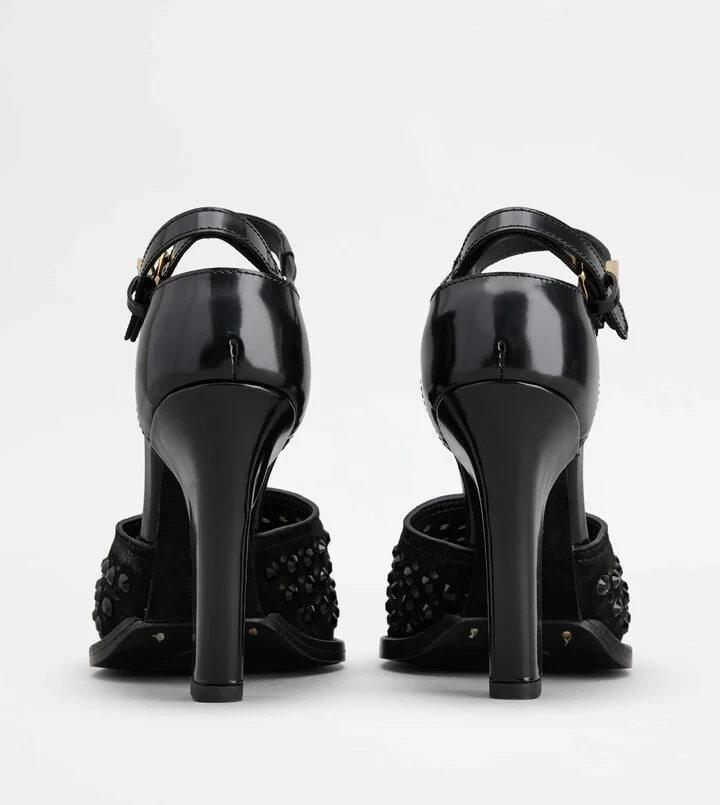 D'Orsay Pumps in Smooth Leather and Suede - Image 3