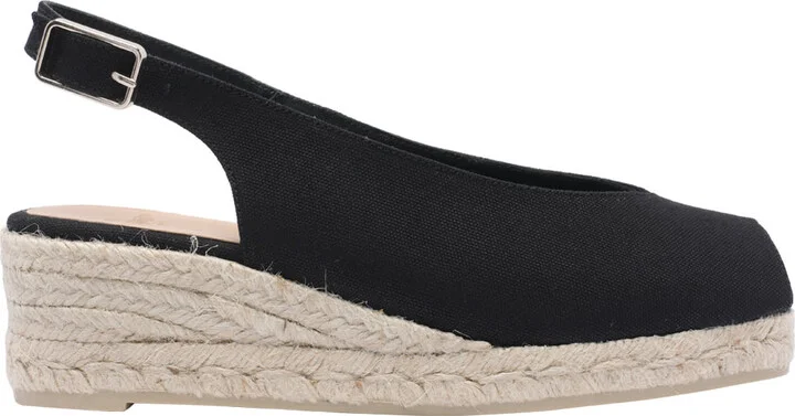 Dosalia Wedges