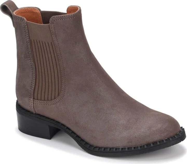 Double Gore Chelsea Boot