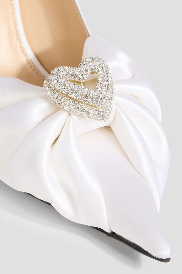 Double Heart crystal-embellished satin pumps - Image 4