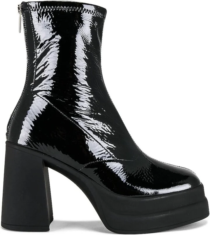 Double Platform Boot In Black