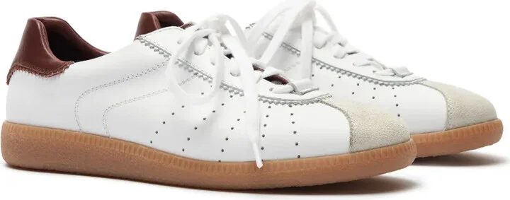 Double-Shoe Lace Trainers - Image 3