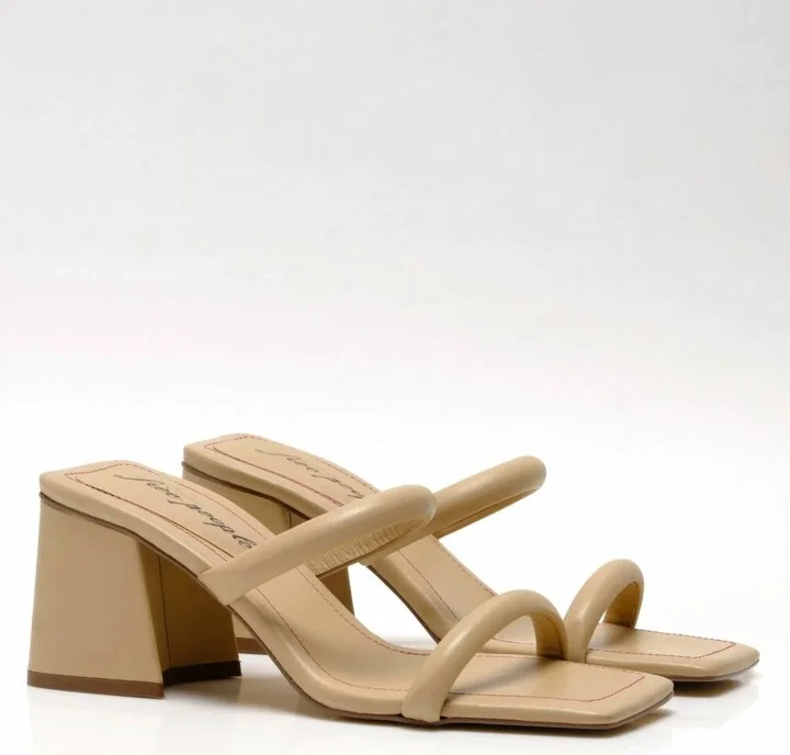 Double Strap Parker Heel In Dune