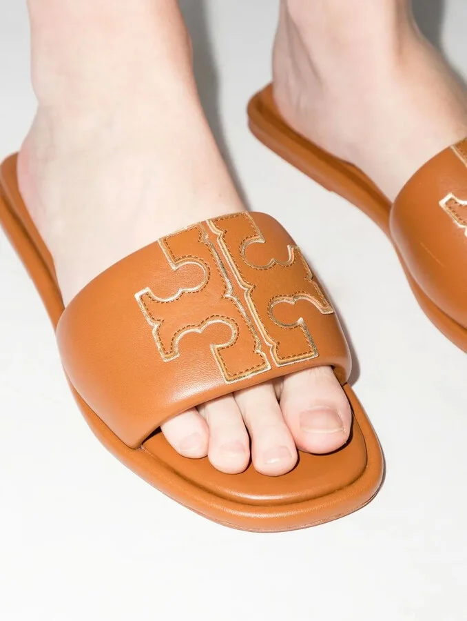 Double T flat sandals - Image 3
