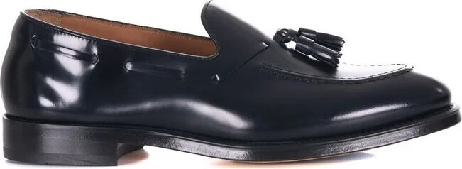 Doucal's Almond Toe Tasseled Loafers