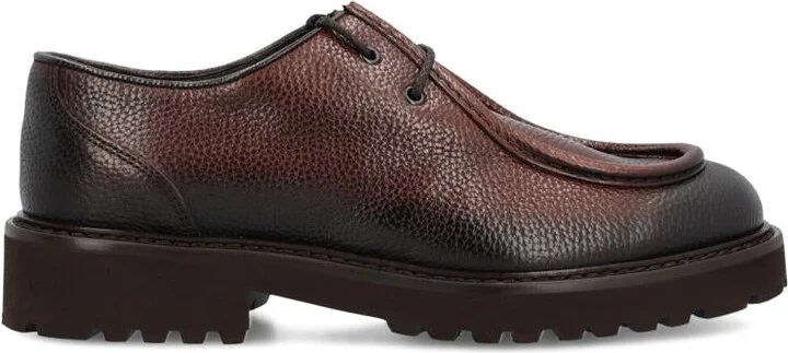 Doucal's Low Shoes