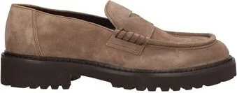 Chocolate brown