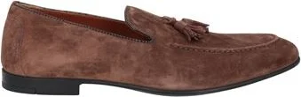Chocolate brown