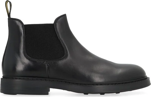 Doucal's Round-Toe Slip-On Boots