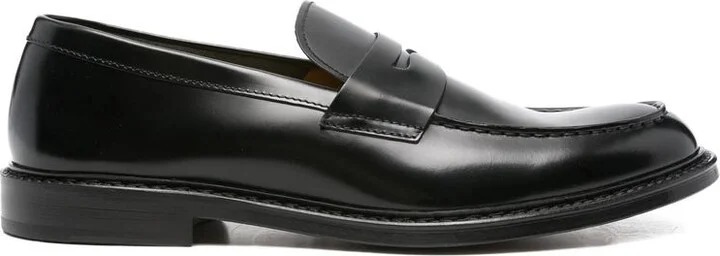 Doucal's Shoes
