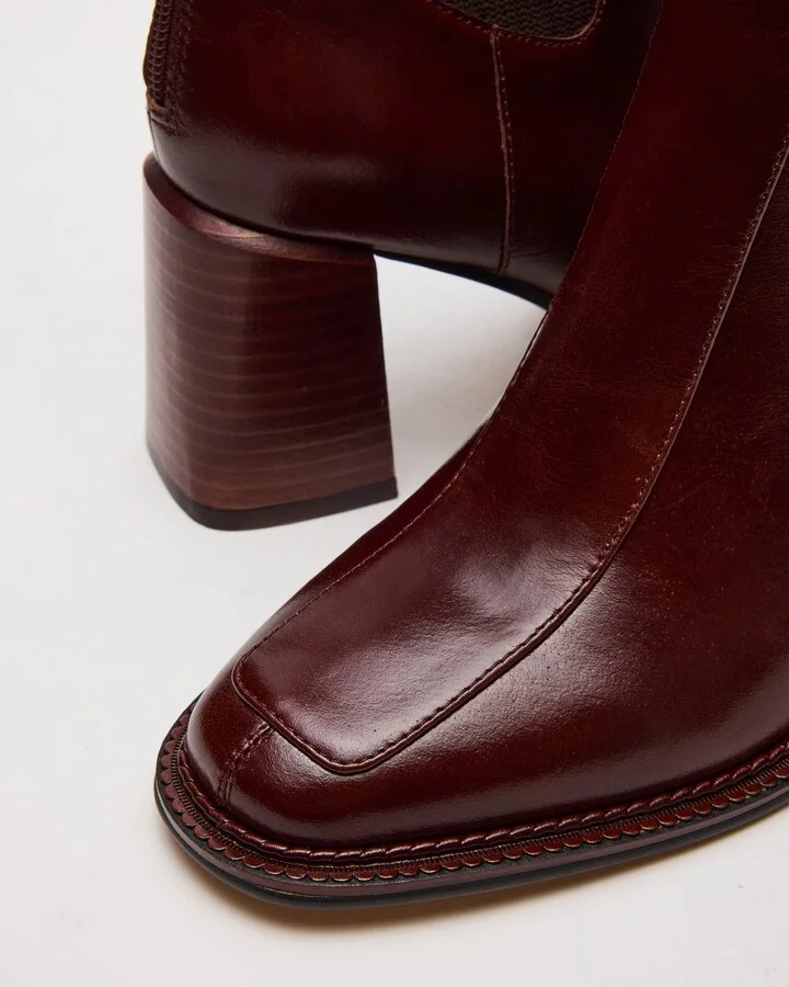 Downtown Brown Leather - Image 3