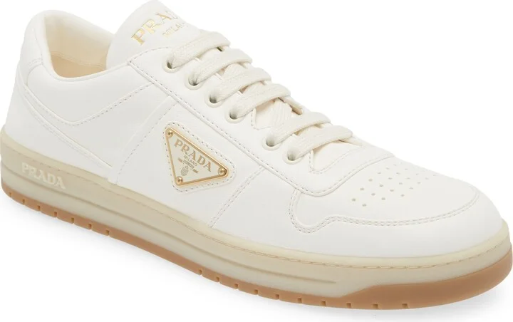 Downtown Low Top Sneaker