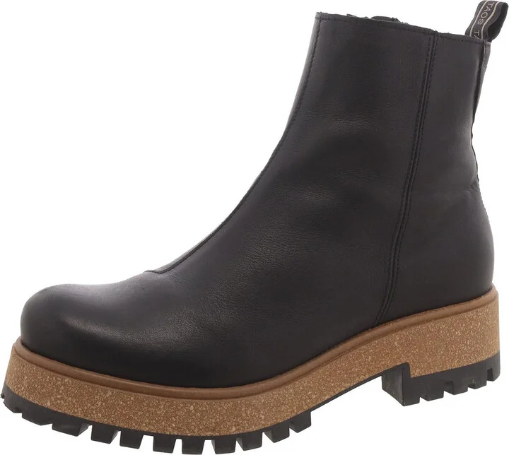 Downtown Womens Leather Lug Sole Ankle Boots