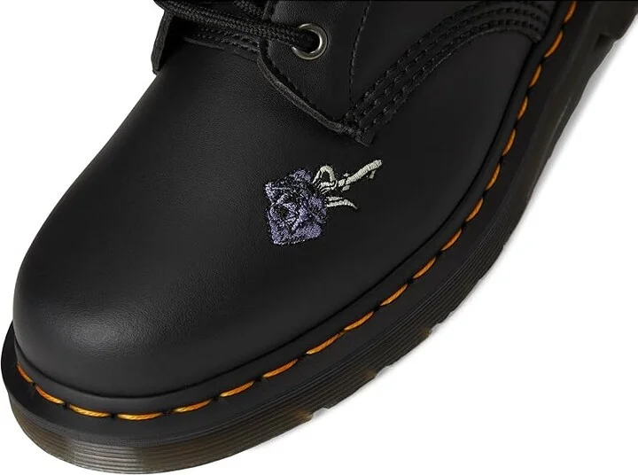 Dr. Martens 1460 Vonda Women's Boots Black : UK 3 (US Women's 5) M, Leather - Image 2