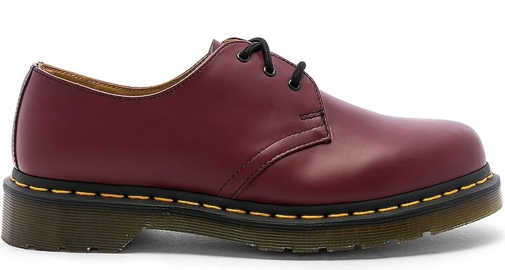Dr. Martens 1461 3-Eye Shoe in Red