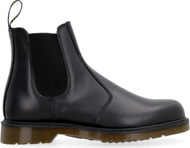 Dr. Martens 2976 Chelsea Boots