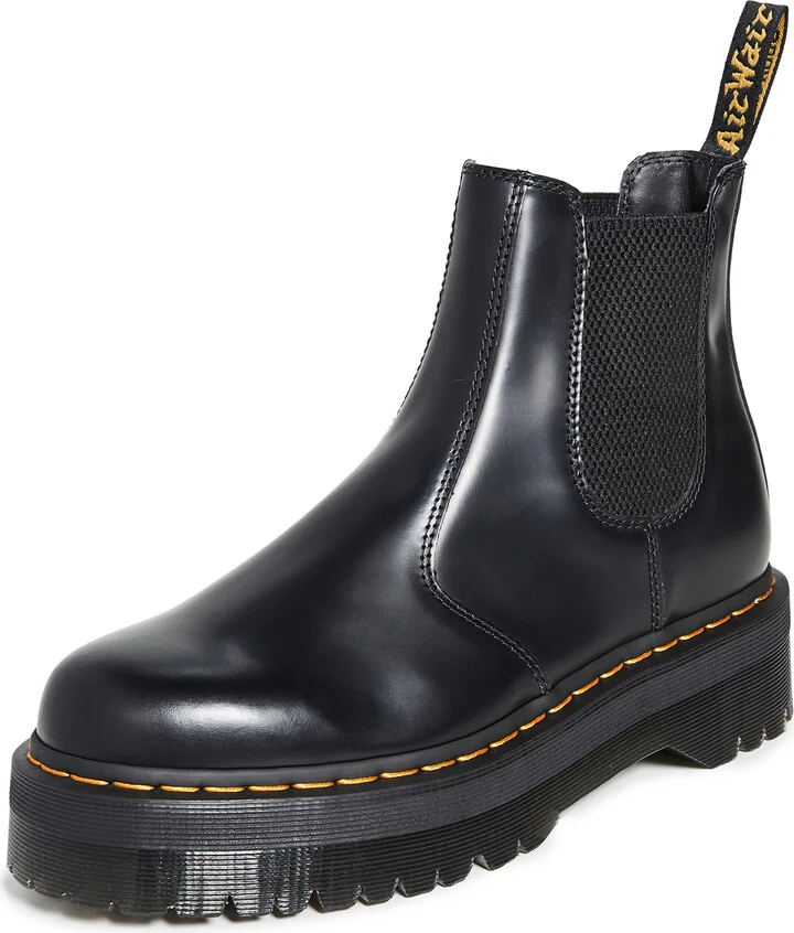 Dr. Martens 2976 Quad Chelsea Boots