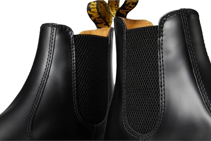 Dr. Martens 2976 Women's Smooth Leather Chelsea Boots Women's Shoes Black Smooth : UK 3 (US Women's 5) M - Image 5