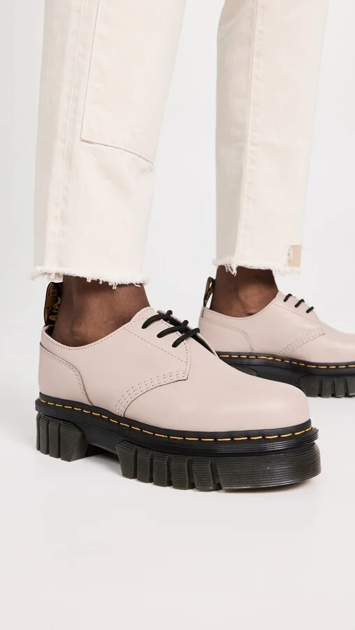Dr. Martens Audrick 3i Shoes - Image 2