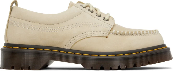 Dr. Martens Beige Lowell Derbys