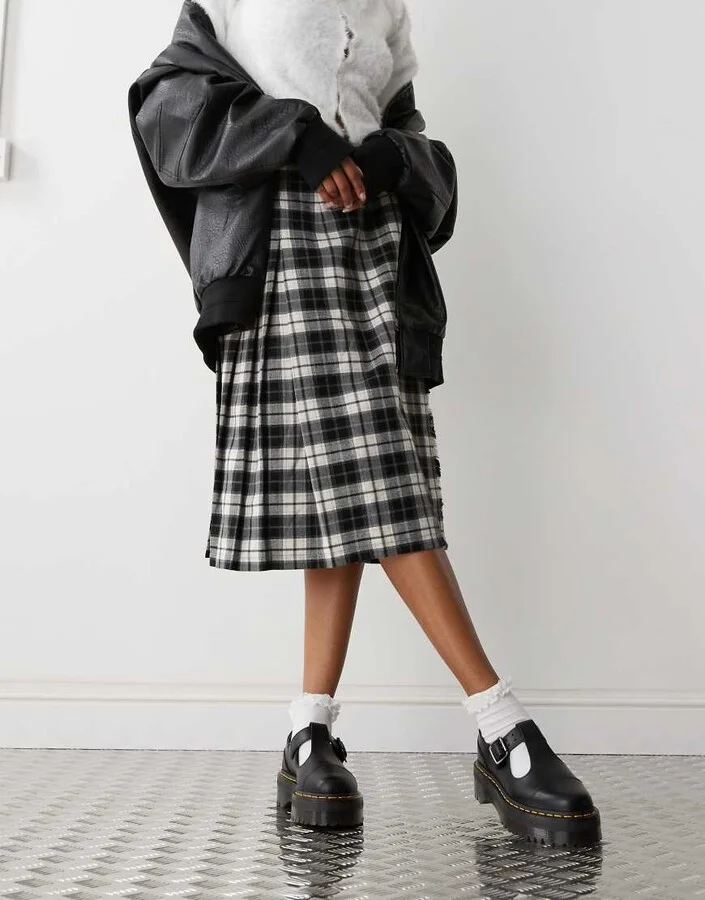 Dr Martens Bethan Quad mary jane shoes in black - Image 2