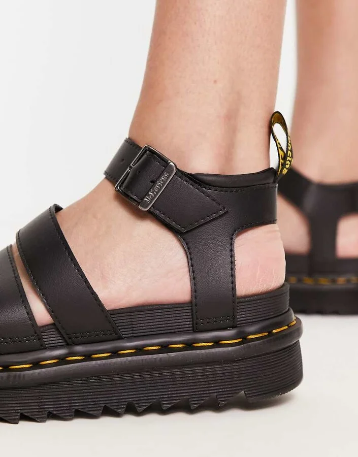 Dr Martens Blaire chunky sandals in black - Image 3