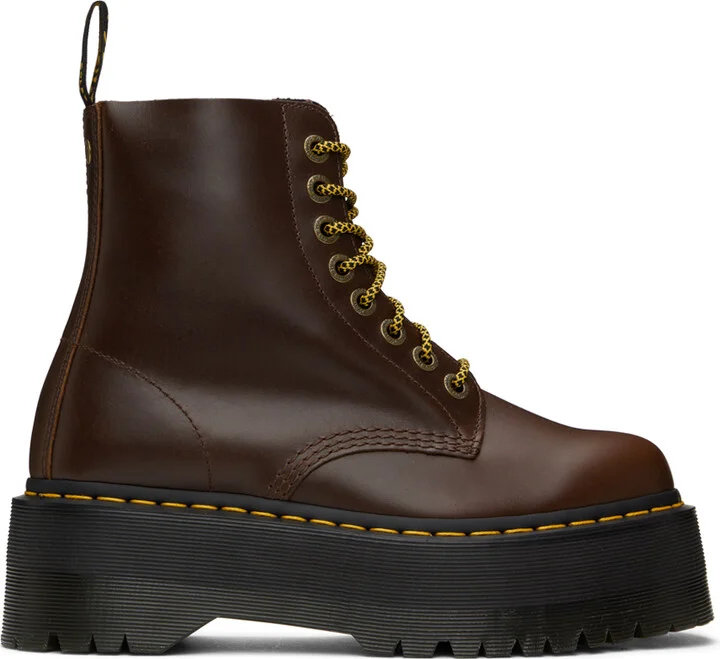 Dr. Martens Brown 1460 Pascal Max Boots