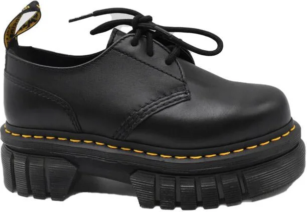 Dr. Martens Derby