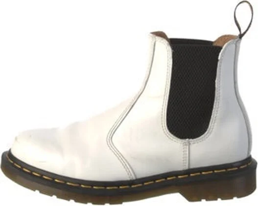Dr. Martens