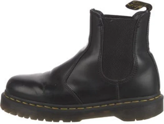 Dr. Martens