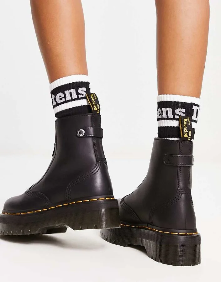 Dr Martens Jetta zip quad boots in black - Image 2