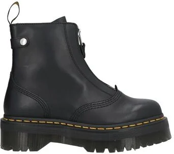 Dr. Martens Man Ankle boots