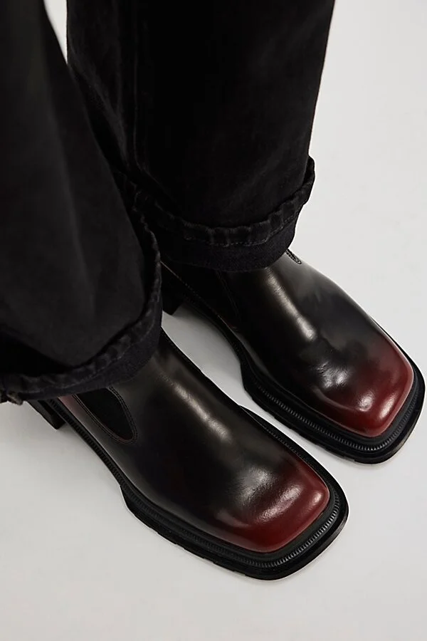 Dr. Martens Maybole Chelsea Boots - Image 2