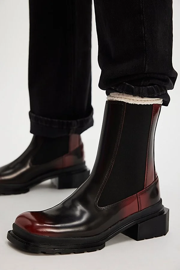 Dr. Martens Maybole Chelsea Boots