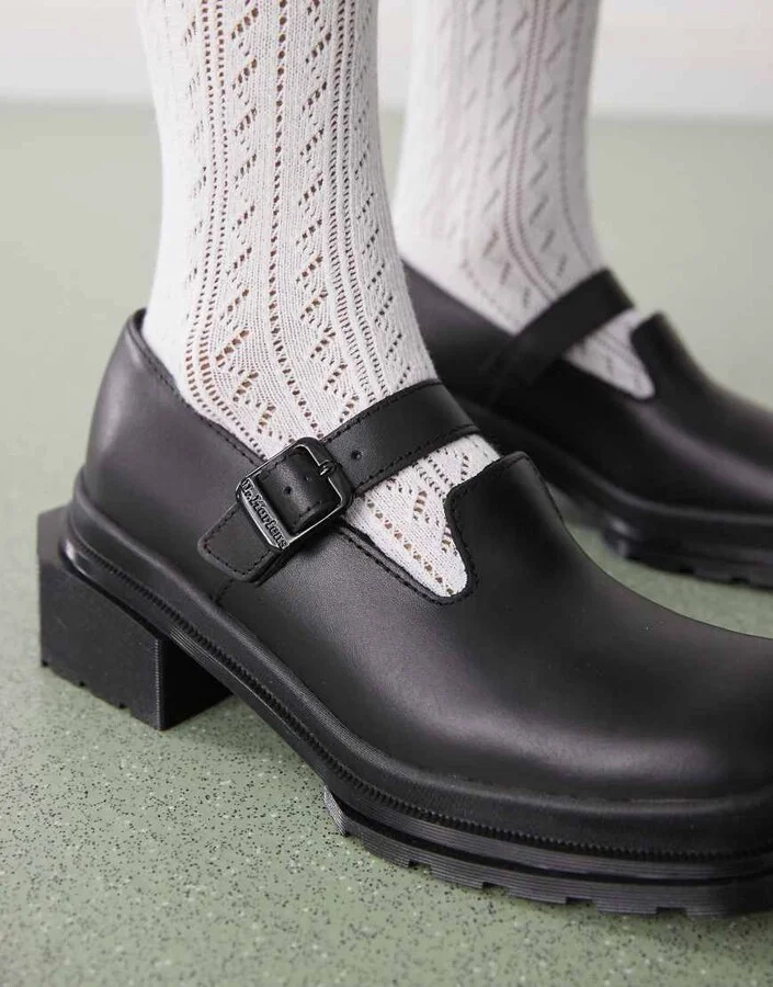 Dr Martens Maybole mary janes shoes in black leather - Image 2