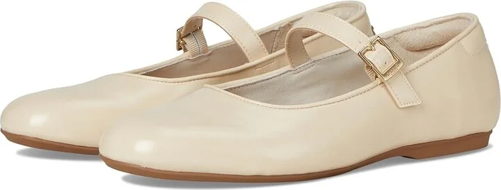Dr. Scholl's Wexley Jane Women's Flat Shoes Ivory Beige Smooth : 8.5 M, Polyester