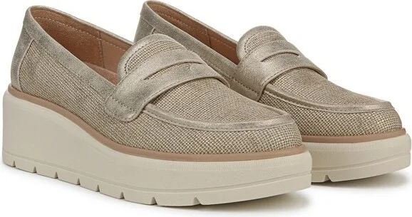 Dr. Scholl's Women's Nice Day Max Loafer Gold 9 M - Image 2