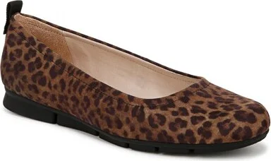 Dr. Scholl's Women's Timeless Ballet Flat Leopard Print 7.5 W
