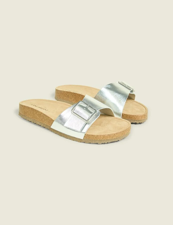 Dream Cloud Buckle-Detail Slip-On Sandal