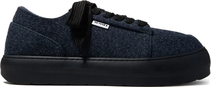 Dreamy sneakers