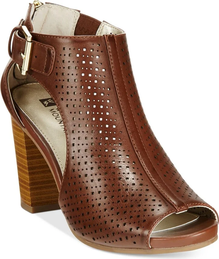 Dreamy Womens Perforated Faux Leather Block Heel