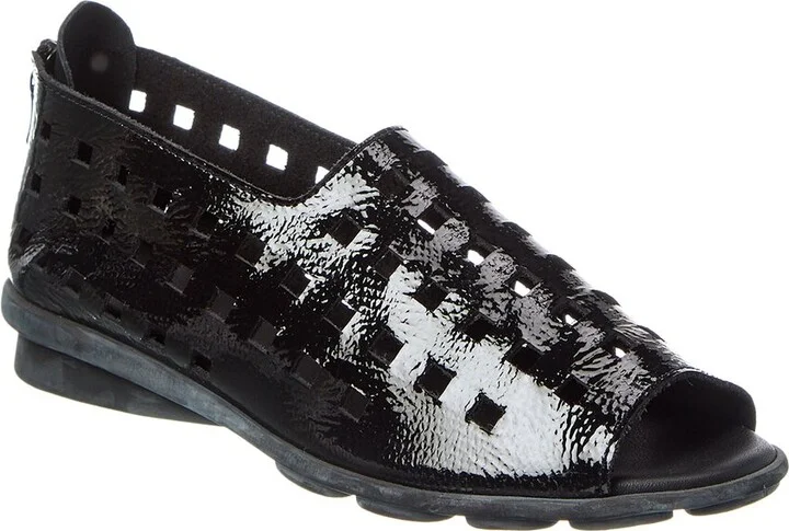 Drick Patent Sandal