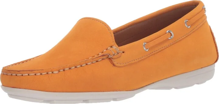 Driver Club USA Women's Driving Style Loafer