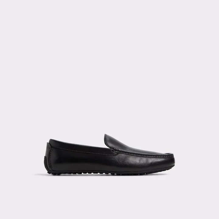 Driving shoe