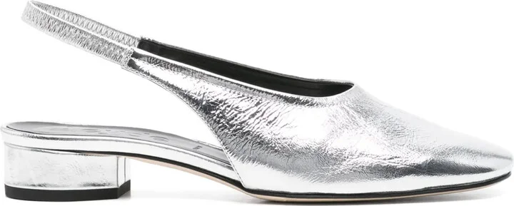 Dua ballet flats